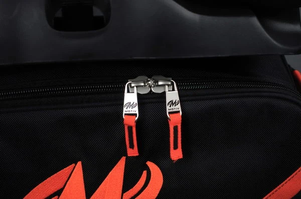 Motiv Vault 6 Ball Roller Black/Orange Motiv Vault 6 Ball Roller Black/Orange -Bowling Store 291eb969 8ebc 45c2 81ed bb784057be32