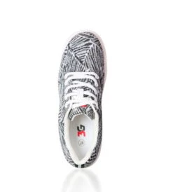 3G Unisex Kicks Cloud Black/White -Bowling Store cd1c02ba 74b2 49b4 9565 ce91d0882824